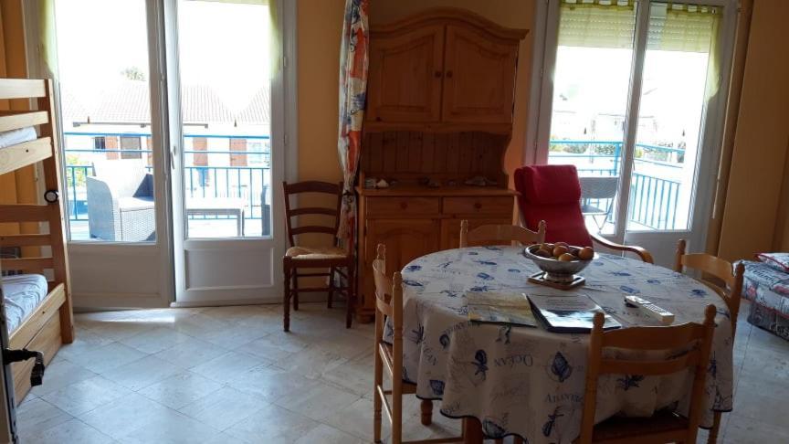 Appartement Schaffhauser 莱萨布勒-多洛讷 外观 照片