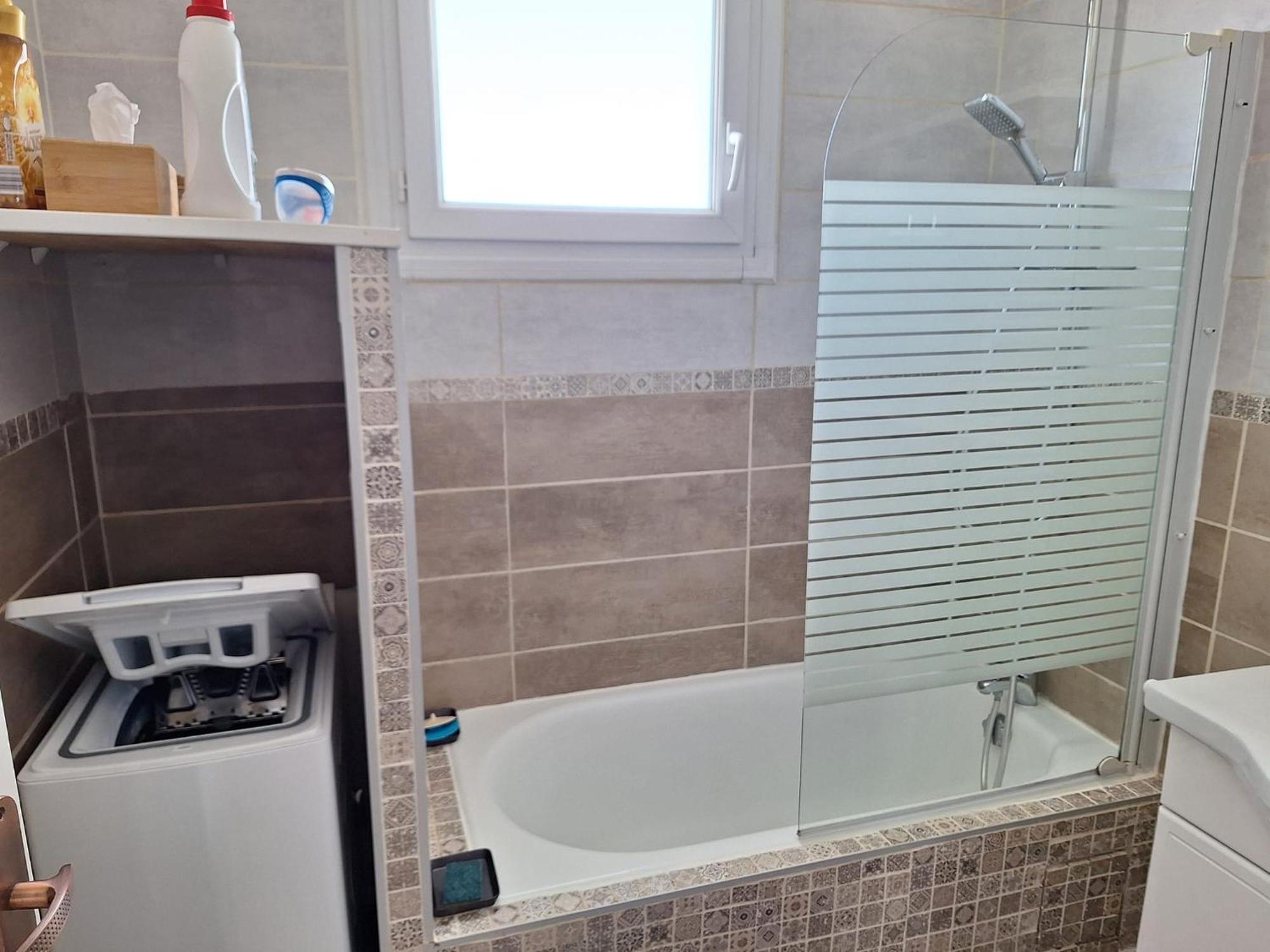 Appartement Schaffhauser 莱萨布勒-多洛讷 外观 照片